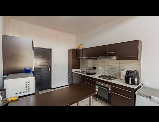 2 BEDROOM SECTIONAL TITLE FOR SALE IN GREENSTONE HILL